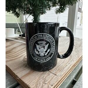 President Of The United States Air Force One Black White Coffee Tea Mug